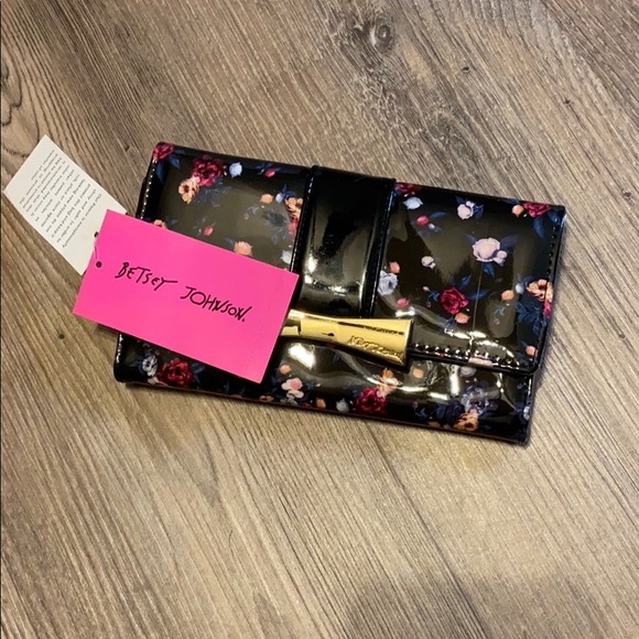 Betsey Johnson Black Patent Floral Gold Bow Wallet - Picture 8 of 8